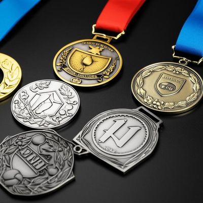 Mua Customized Design Metal Award Medal with 2mm Thickness and 7-10 Business Days Production online manufacture
