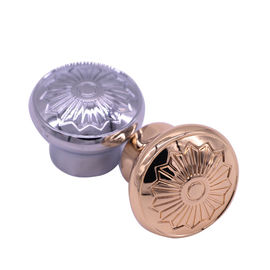 Chai nước hoa hợp kim 26 * 32 Gold Top từ tính / Zamak Die Casting